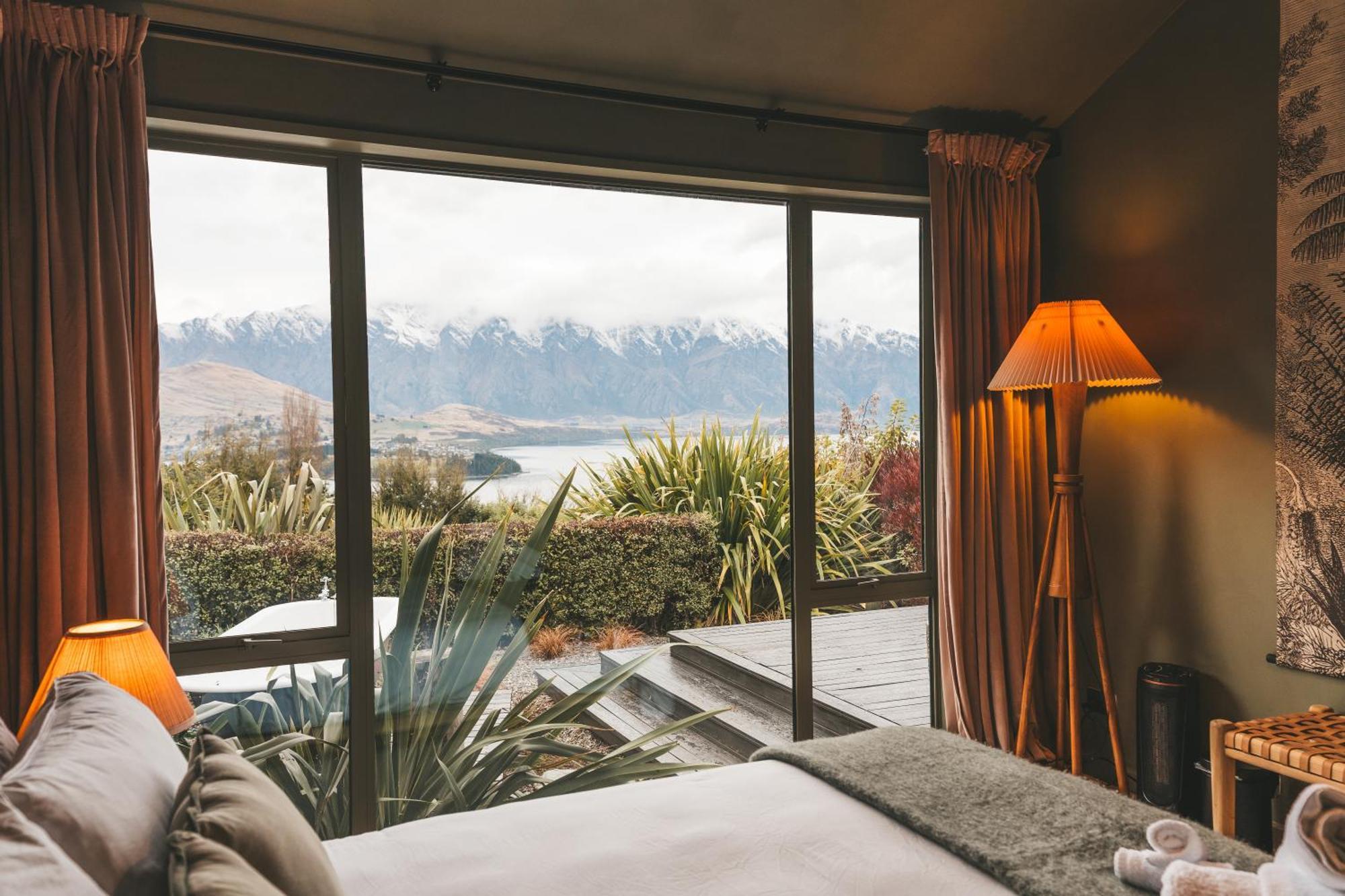 Bespoke Stay & Lake Views! Κουίνσταουν Εξωτερικό φωτογραφία